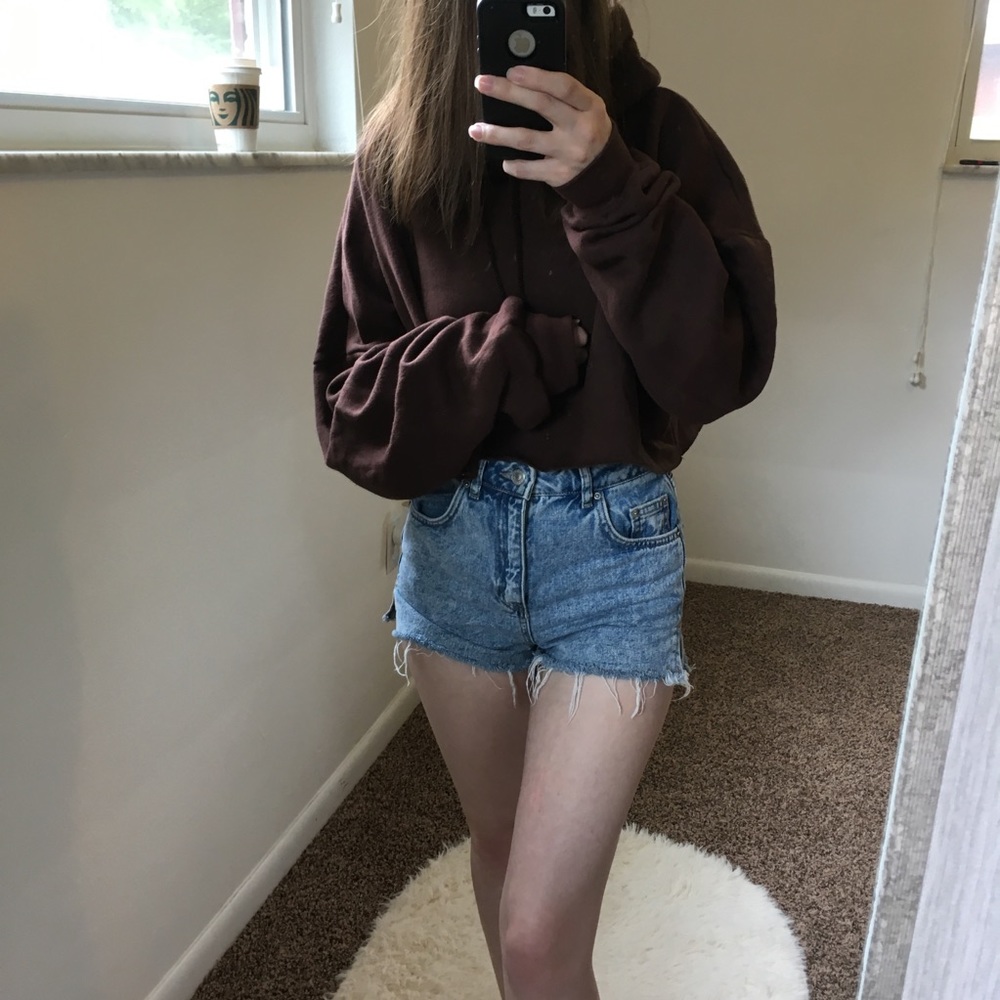 NWT Prettylittlething crop hoodie